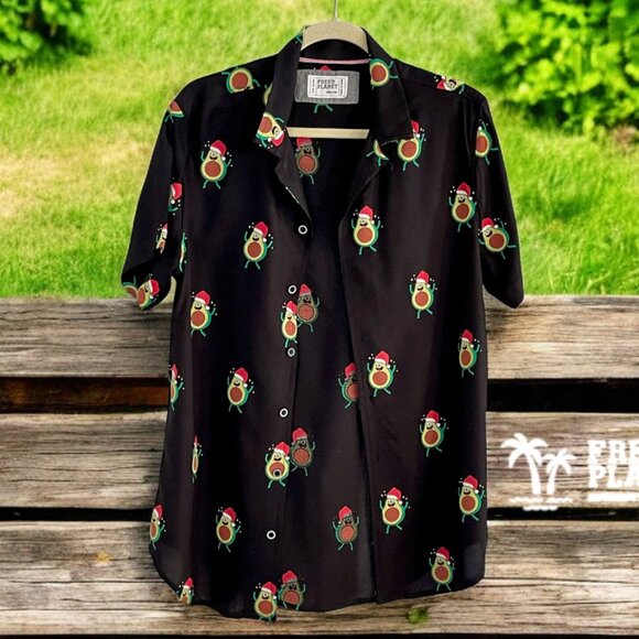 Free Planet Limited Ed. Avocado Santa Hat Super Soft Relaxed Button Down Shirt - Picture 3 of 7